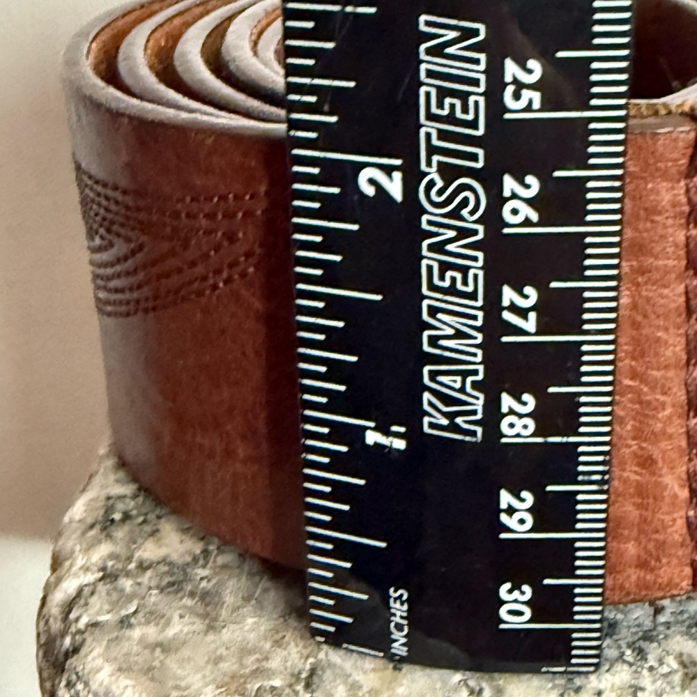 Michael Kors Brown Leather Belt With Brass Buckle - Picture 3 of 15